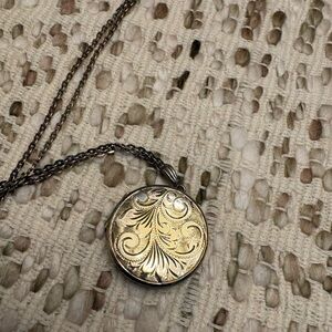Vintage Pendant Necklace